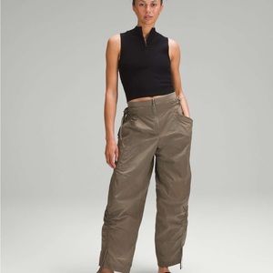 Adorable cinchable wide leg pant
